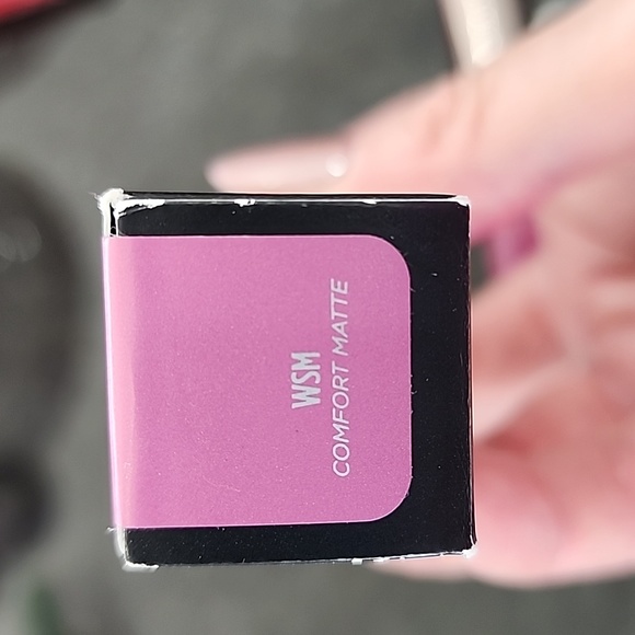 Urban Decay Liquid Lipstick - Picture 2 of 2